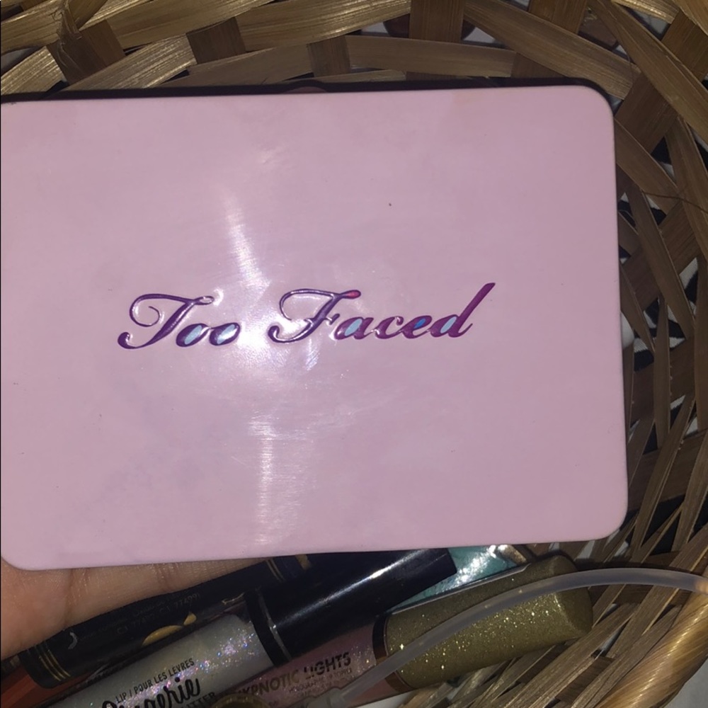 Too faced palate - Picture 2 of 2